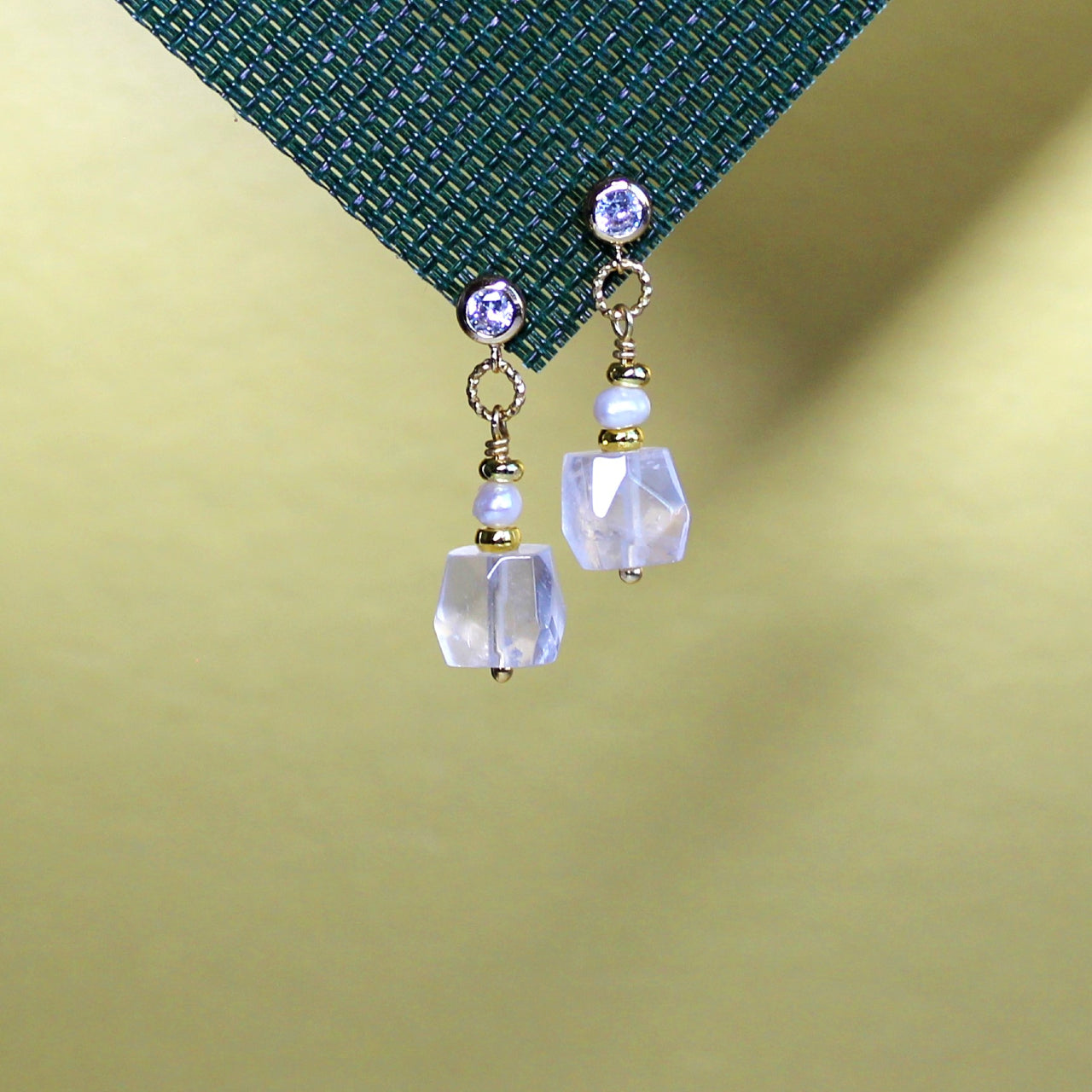 Natural Faceted Clear Quartz with Freshwater Pearl CZ Stud Dangle Earrings/925 Sterling Silver Needle
