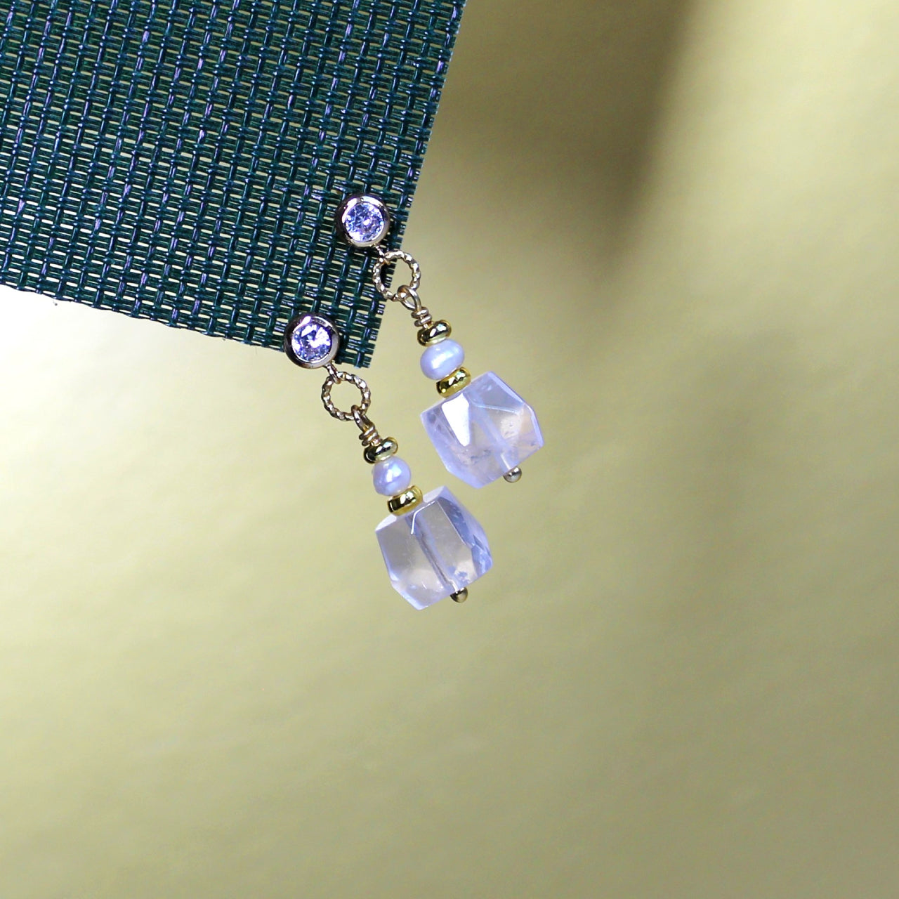 Natural Faceted Clear Quartz with Freshwater Pearl CZ Stud Dangle Earrings/925 Sterling Silver Needle