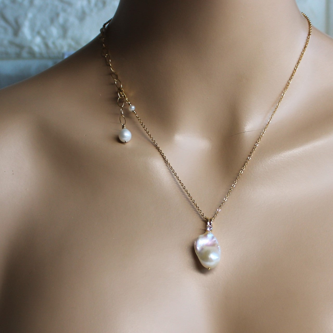 High Luster White Flameball Baroque Pearl Pendant 14K Gold Filled Necklace
