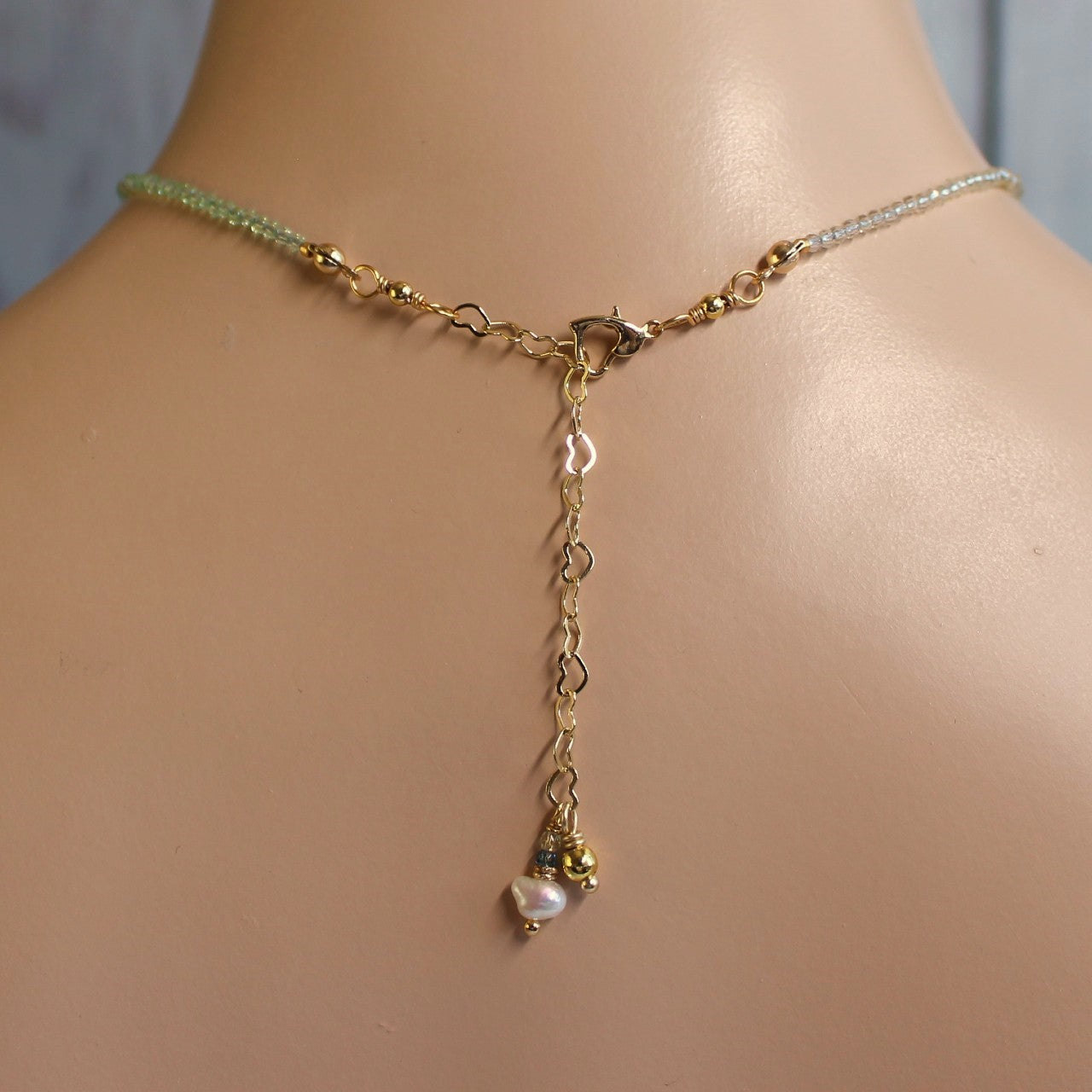 Green and Blue Ombre Crystal Bow Freshwater Pearl Beaded Choker Necklace