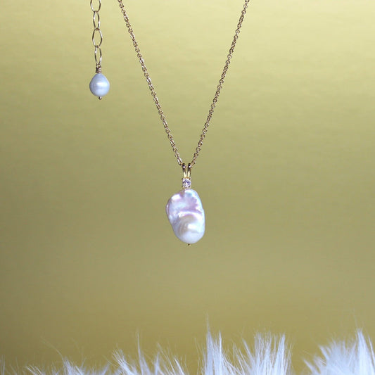 High Luster White Flameball Baroque Pearl Pendant 14K Gold Filled Necklace
