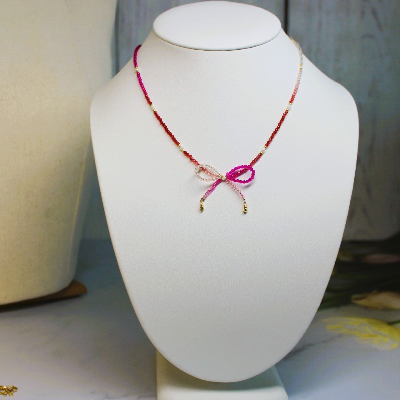 Red and Hot Pink Ombre Crystal Bow Freshwater Pearl Beaded Choker Necklace