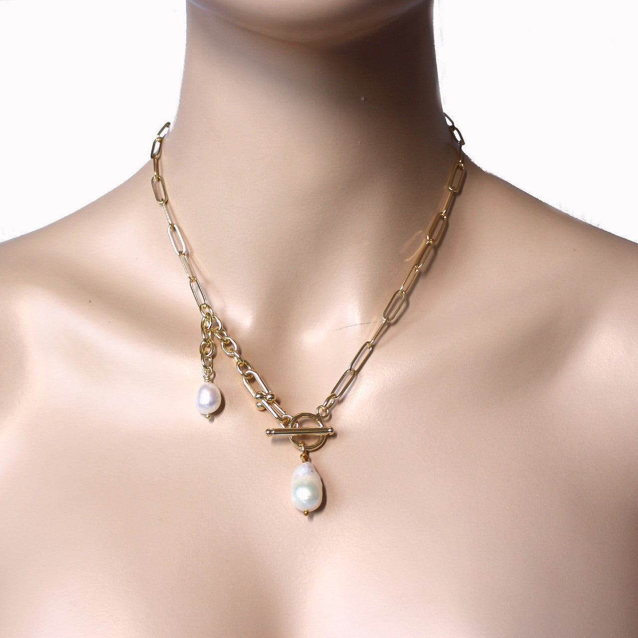 14K Real Gold Plated Chunky Chain Toggle Bar with Baroque Pearl Pendant Necklace
