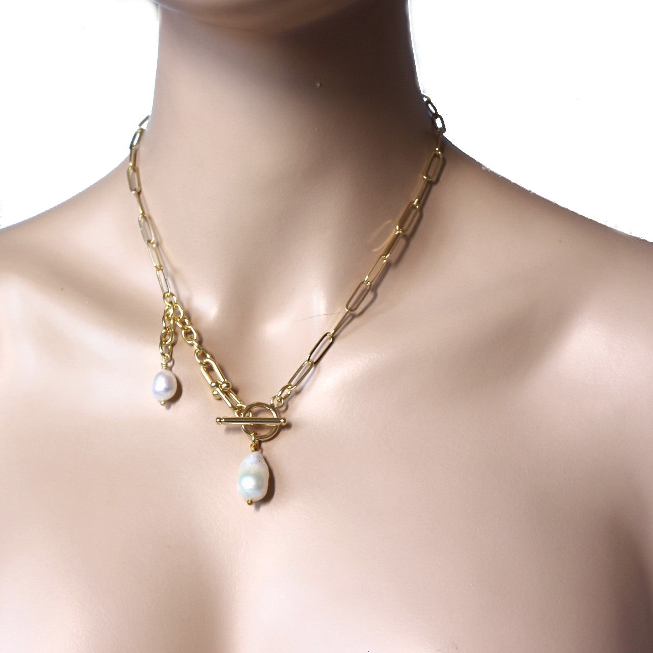 14K Real Gold Plated Chunky Chain Toggle Bar with Baroque Pearl Pendant Necklace