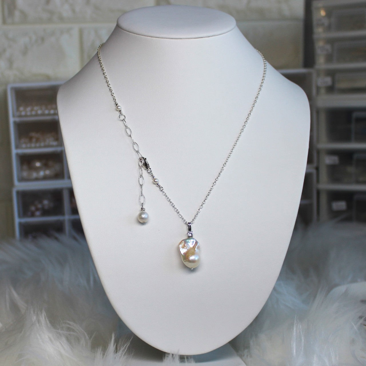 High Luster White Flameball Baroque Pearl Pendant 925 Sterling Silver Necklace