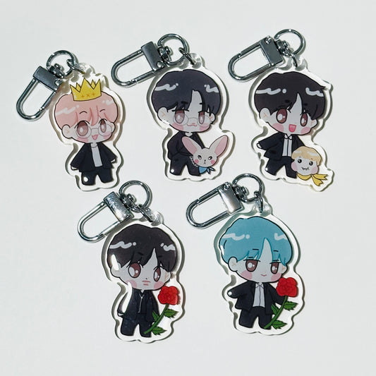 txt 1n2d acrylic keychain (tomorrow ver)