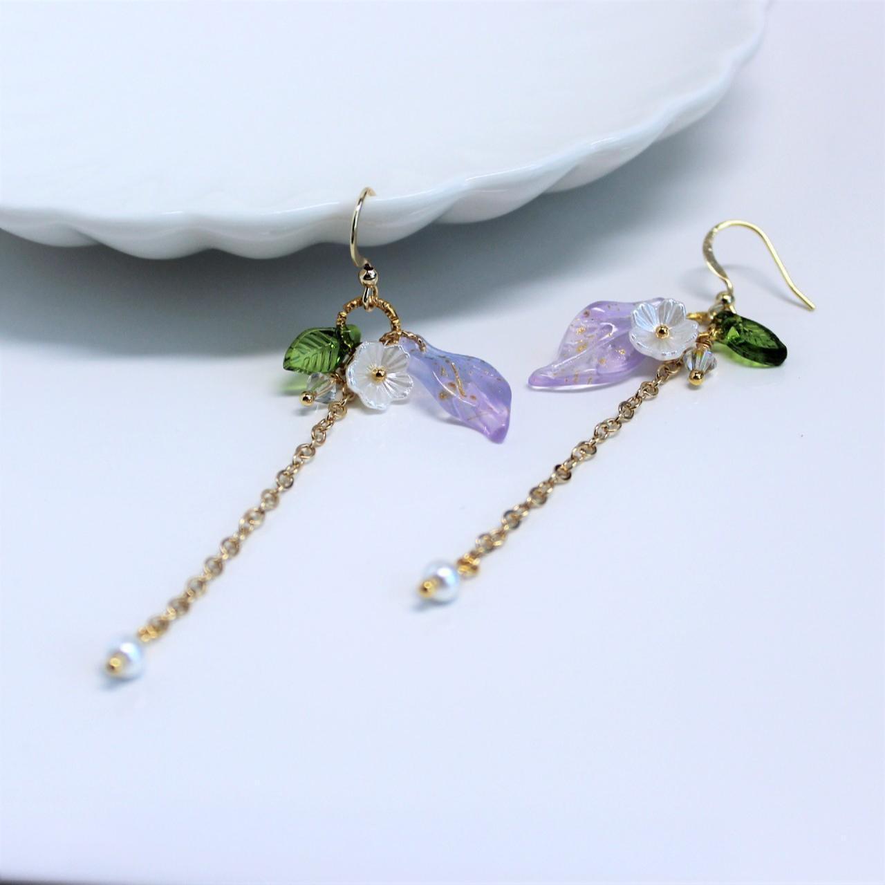 Simple Long Floral Gold Chain Pearl Dangle Earrings