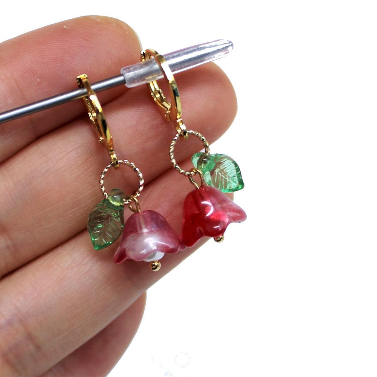 Red Trumpet Flower Gold Dangle Earrings