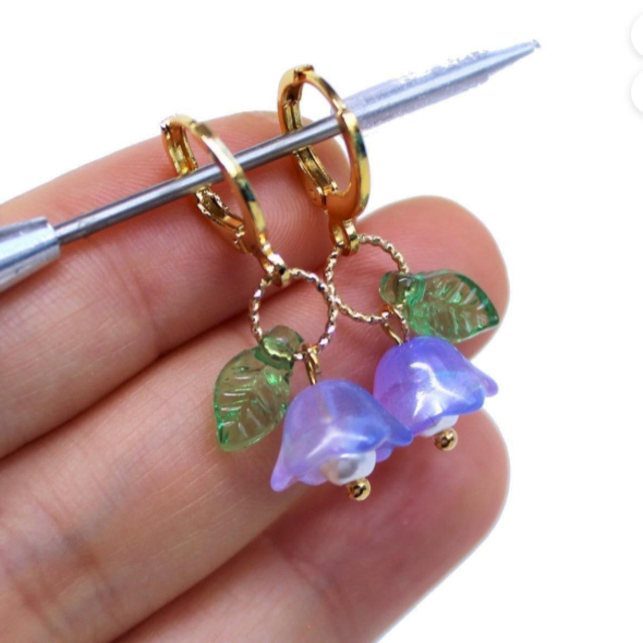 Red Trumpet Flower Gold Dangle Earrings
