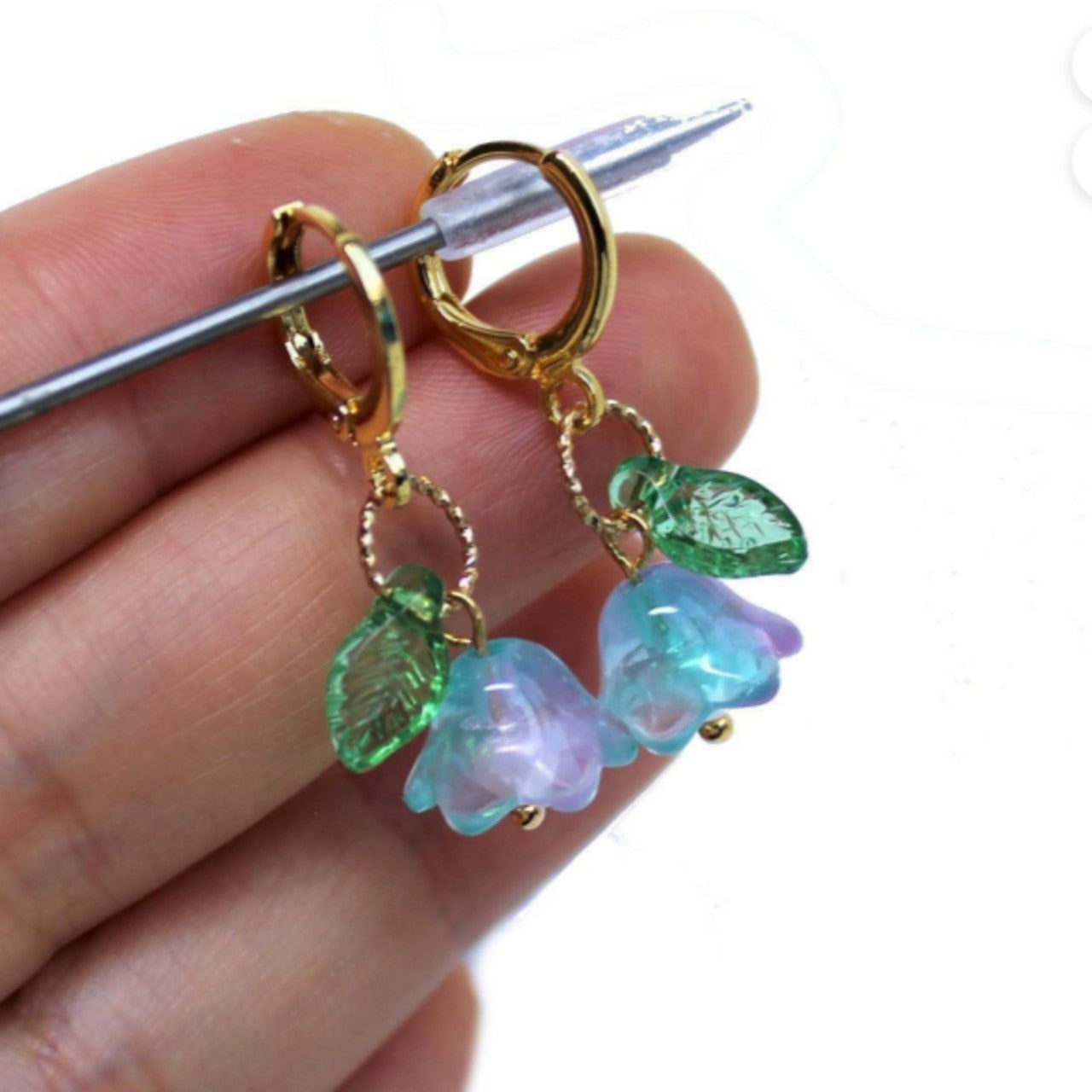 Red Trumpet Flower Gold Dangle Earrings